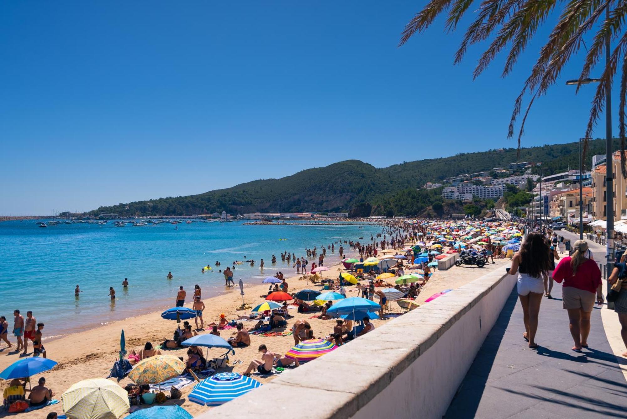 Hotel Kampaoh Sesimbra Exterior foto